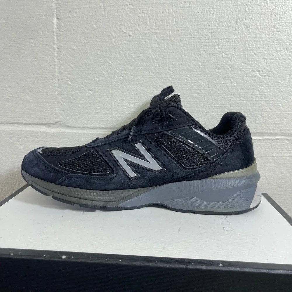 New Balance 990v5 M990BK5 Black Athletic Running Shoes Sneakers Men's 11 D